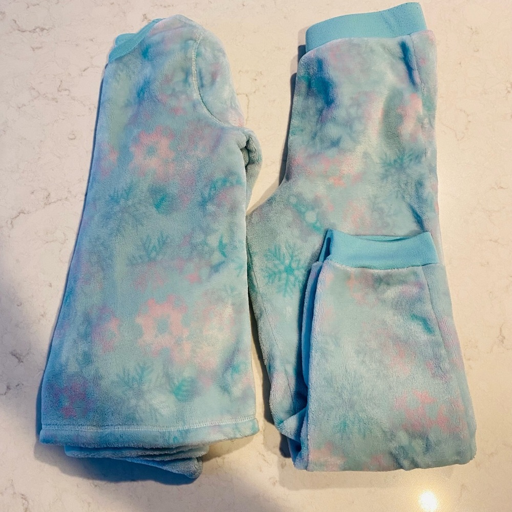 Cozy Lands End Pajama Set